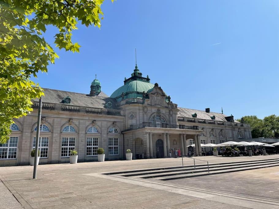Stadt-Oase - Kostenlos Parken, Ruhig, Kliniken, Gop, Bali-Therme, Boxspringbett Bad Oeynhausen Exteriér fotografie